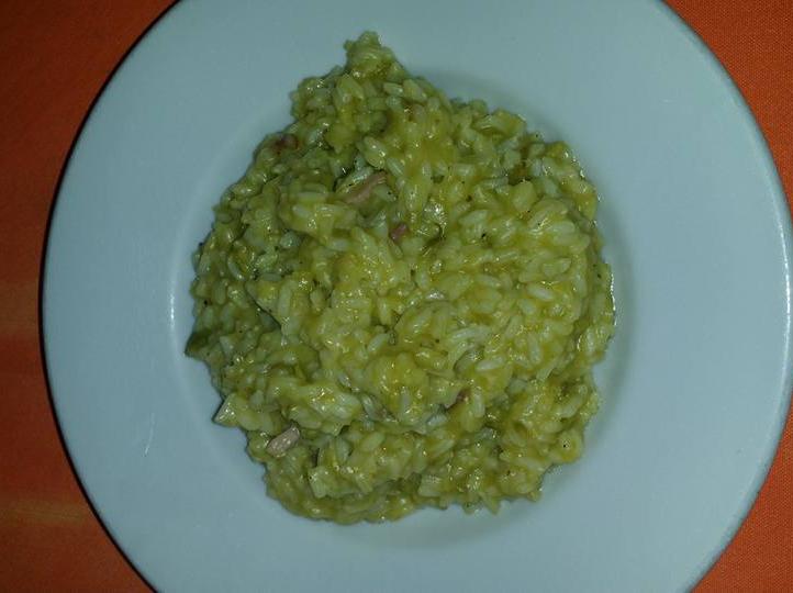 Risotto con crema di asparagi